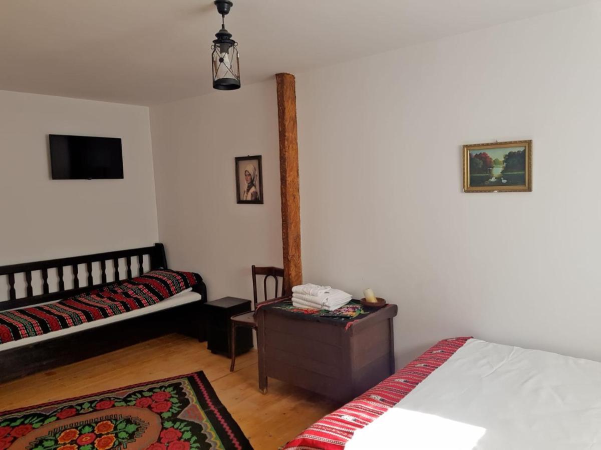 Satu Muscelean Hotel Albestii de Muscel Kültér fotó